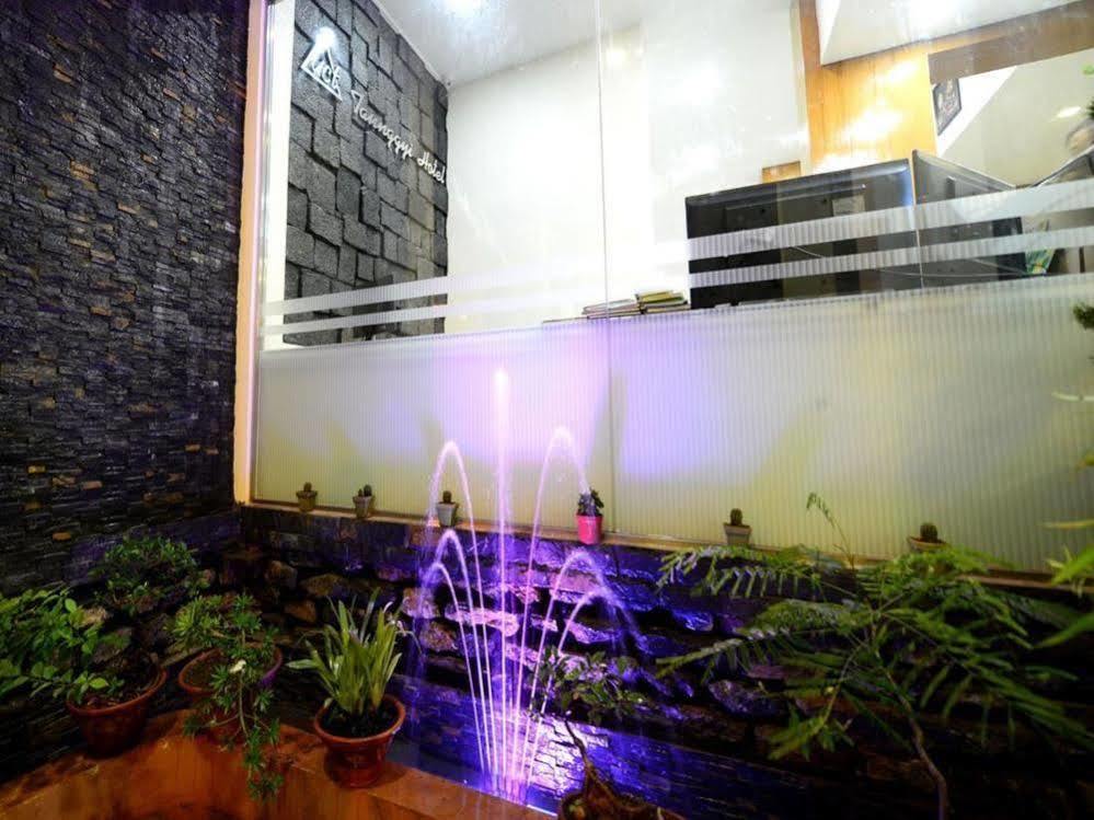 Uct Taunggyi Hotel Buitenkant foto
